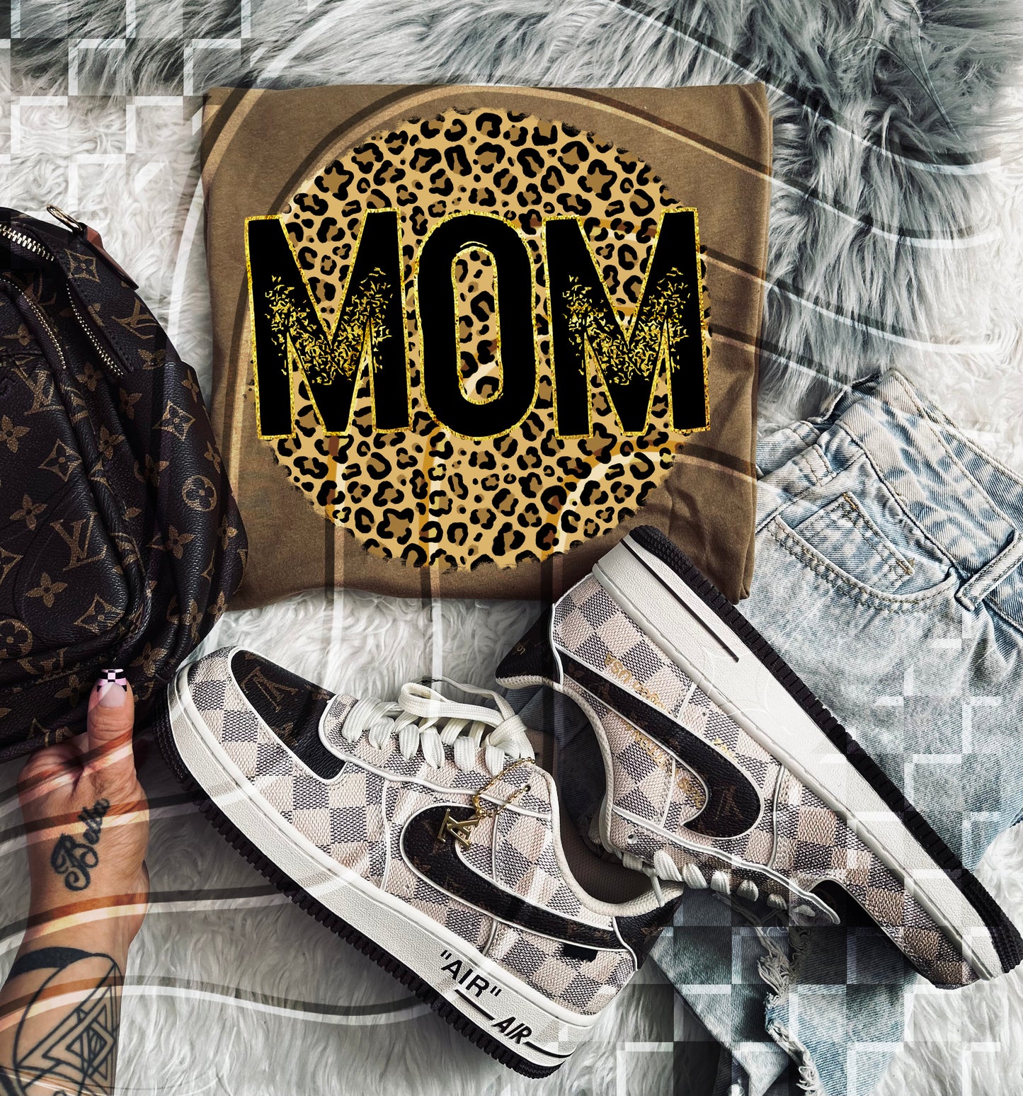 Mom, Grandma, etc leopard circle - Digital Download- PNG